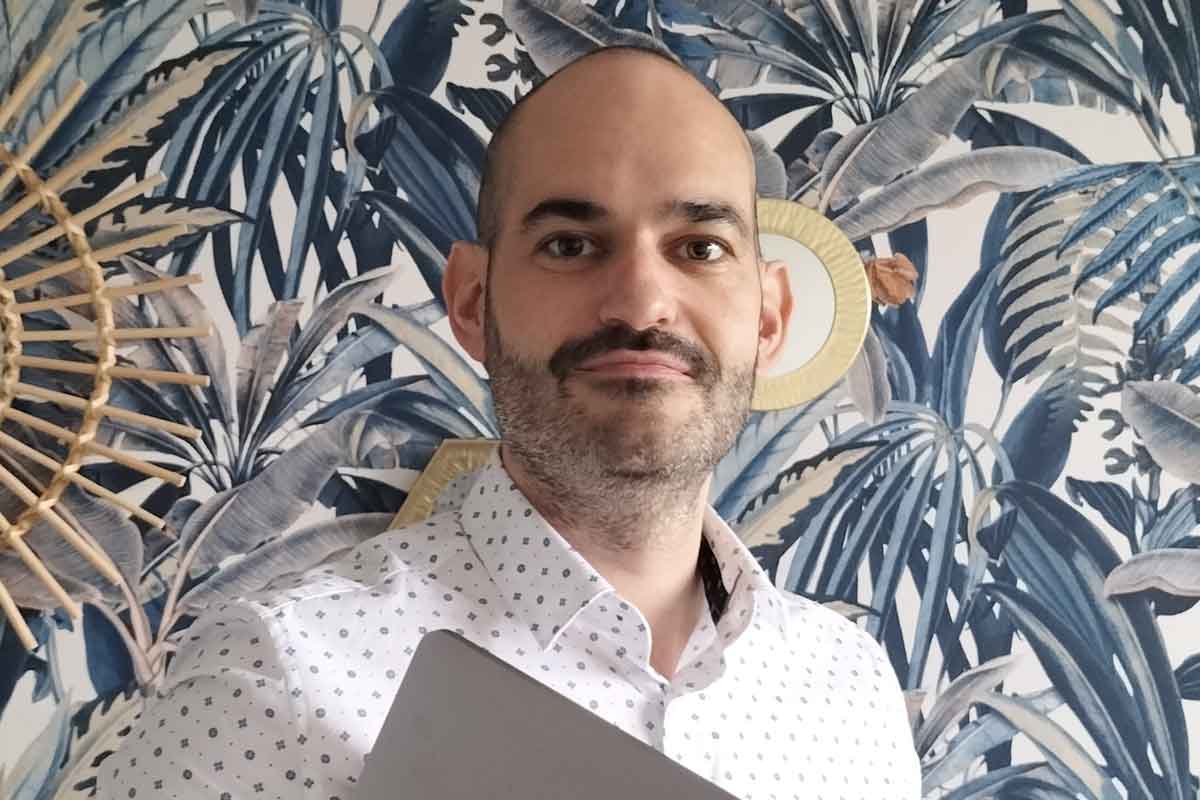 Jonathan Blanc, graphiste, webdesigner et directeur artistique sur Lyon.